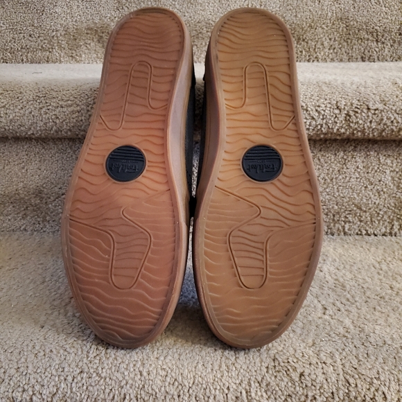 Men's Shoes - Picture 3 of 3